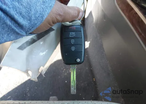 2015 Kia Sorento Lx из США, поврежденный, VIN 5XYKTCA66FG652368